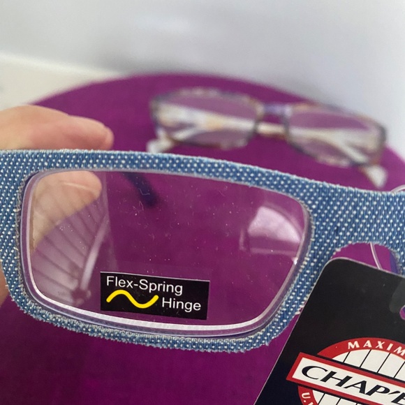 Reading Glasses2.25 and 3.0 magnification - Picture 4 of 9